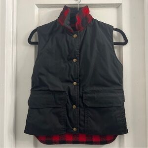 Woolrich Reversible Buffalo Check Wool Vest, Black and Red size Small - Vintage